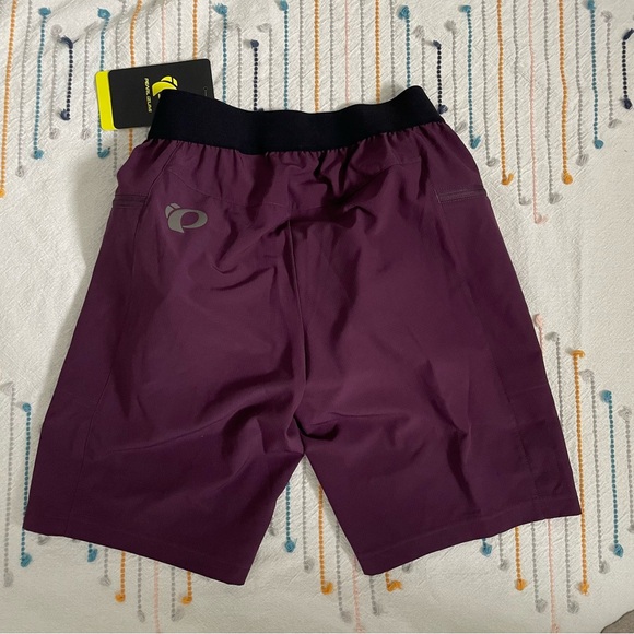 Pear Izumi Women’s MTB 2n1 Canyon Cycle Short Size 2 - Picture 2 of 4